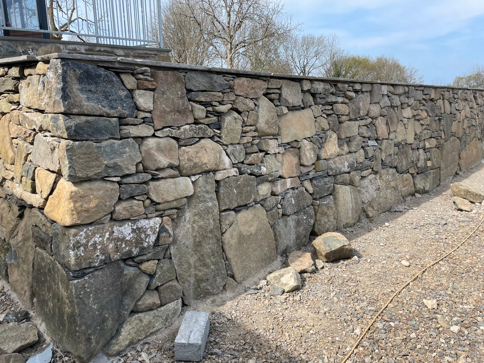 Hybrid wall
